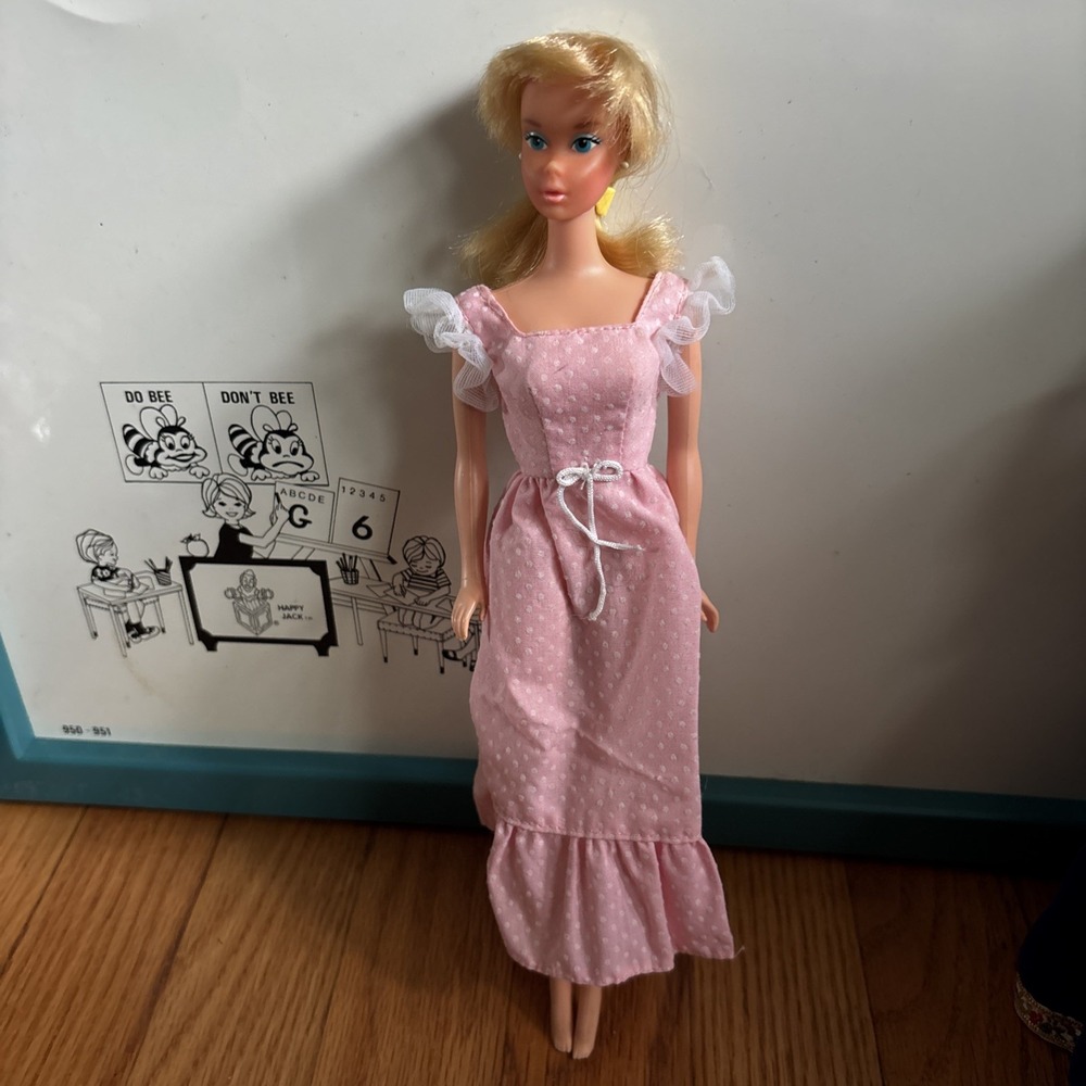 1974 Vintage SWEET SIXTEEN 16 BARBIE TNT W/ORIGINAL Pink Polka Dot Dress #7796